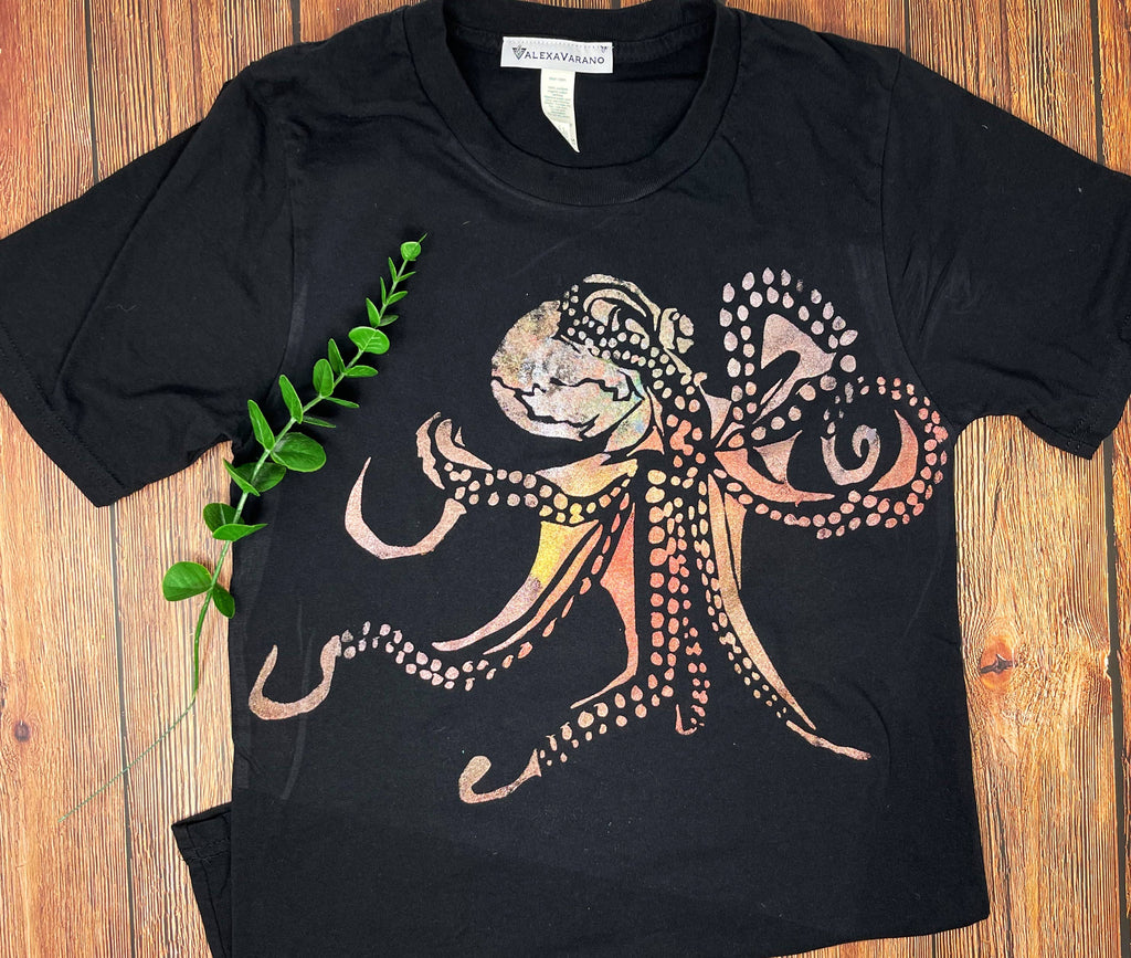 Third Wolf Designs - Octopus 22 Hand Painted Organic Crew Neck Tee